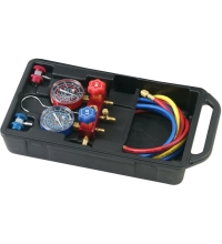 Testing manifold gauge for cool gas (R134a/R12)
