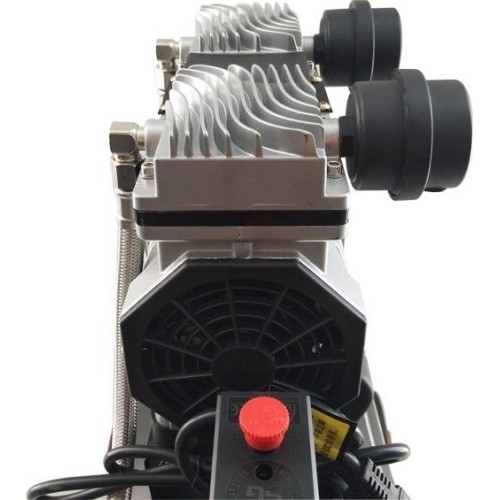 Oilless air compressor 24l 210L/min 8bar 1.2kW