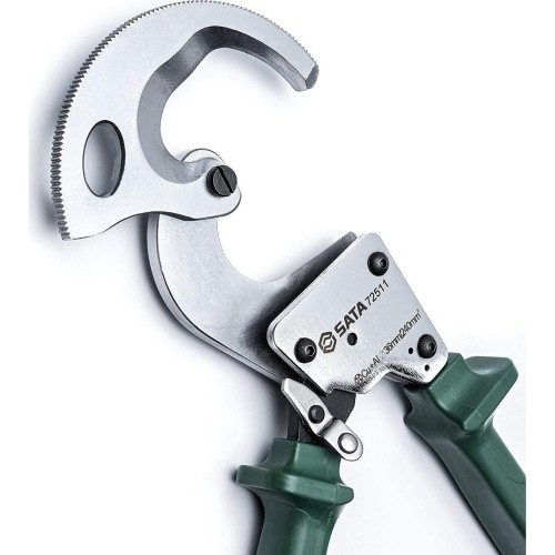 Ratchet cable cutter