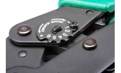 Replės laidų užspaudimui (izoliuotiems antgaliams)