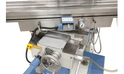 Universalios frezavimo staklės Bernardo UWF 130 Servo