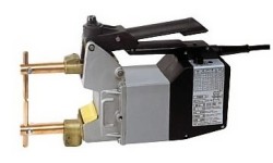 Taškinio suvirinimo aparatas TECNA 7900 2 kVA 400V/50Hz + lagaminas