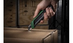 Soft grip utility knifer 18mm