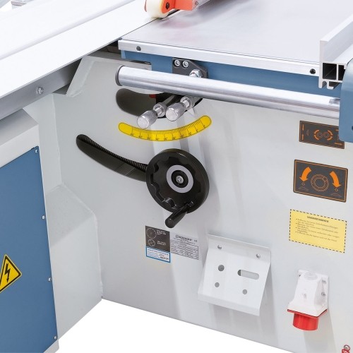 Formatinės pjovimo staklės Bernardo Classic 3200 C