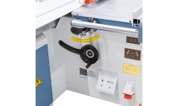 Formatinės pjovimo staklės Bernardo Classic 3200 C