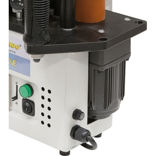 Briaunų laminavimo staklės Bernardo EBM 50 E