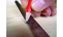 Staliaus pieštukas 2H, 175mm, raudonas, 1vnt