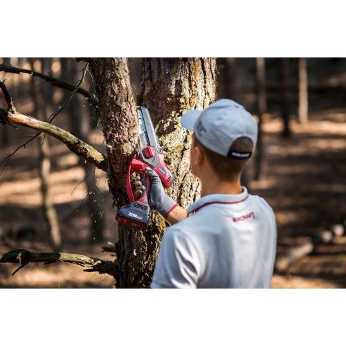 Li-ion Cordless Hand Saw 20V in plastic box