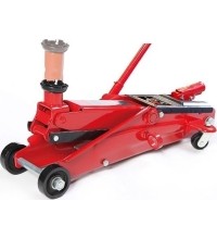 Domkratas su ratukais 2.5t paaukštintas