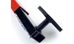 Skersinės sijos atrama domkratui su ratukais