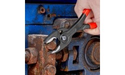 Santechinės replės 200mm (dvigubo griebimo) KNIPEX (su fiksavimu)