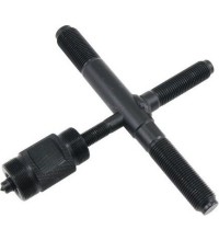 Motorcycle flywheel puller