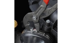 Spring hose clamp pliers with locking KNIPEX