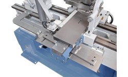 Universalios tekinimo staklės Bernardo Titan 660 x 2000