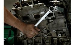 Kombinuotų raktų su terkšle rinkinys 7vnt. (8-19mm) 120XP