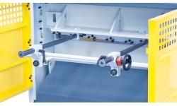 Giljotininės skardos žirklės Bernardo MTA 1360 x 3 mm