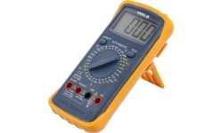 Digital universal multimeter
