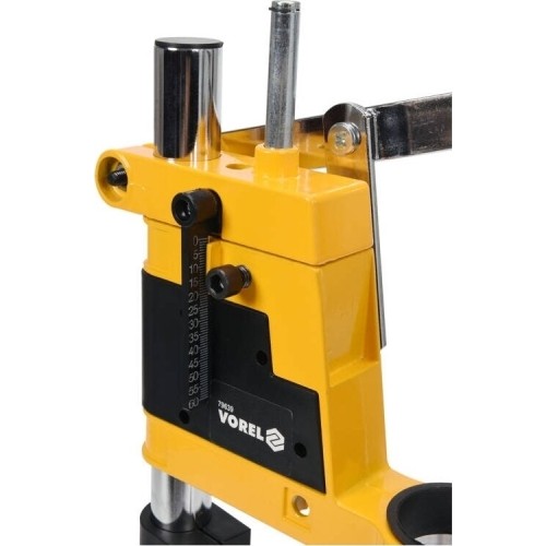 Stovas gręžtuvui su spaustuvu 400mm