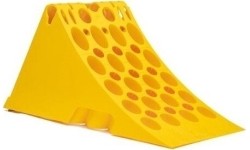 Safety wheel chock for truck (plastic)