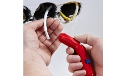 Universal stripping tool KNIPEX ErgoStrip