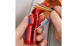 Universal stripping tool KNIPEX ErgoStrip