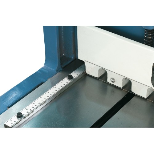 Kirpimo staklės Bernardo FBS 1320