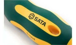 Screwdriver with magnet for 1/4" Dr. Bits