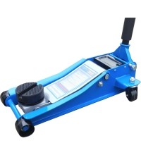 Domkratas su ratukais. Pažemintas