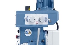 KF 60 incl. 3-axis digital readout ES-12 V and automatic table feed in x/y-axis