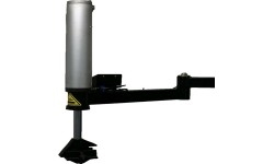 Tyre changer with pneumatic help arm system