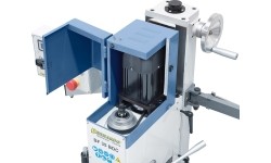 BF 35 BDC with power feed and 3-axis digital readout