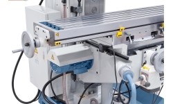 UWF 90 V with pneumatic tool clamping