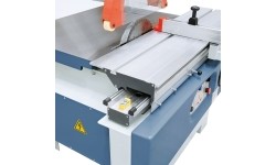 Formatinės pjovimo staklės Bernardo Classic 1600 C