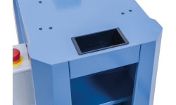 Stovas UGA 1 su metalo drožlių siurbliu
