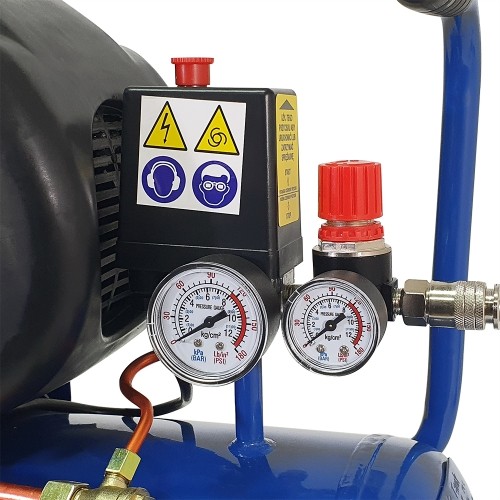 Oil reciprocating compressor 24l 8 bar AC2420