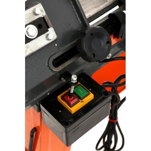 Juostinės metalo pjovimo staklės 700W