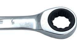 Kombinuotas raktas su terkšle - 32mm