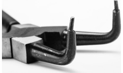 Circlip pliers. Internal. Bent - 9", L225mm