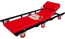 Vežimėlis po automobiliu