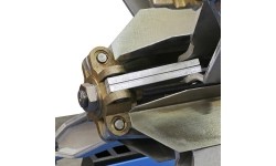 Tyre changer for truck