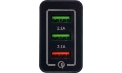 USB charger with fast charge port 220V, 2x2.1A 1xQC3.0
