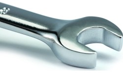 Raktas su užrakinama lanksčia terkšle - 10 mm